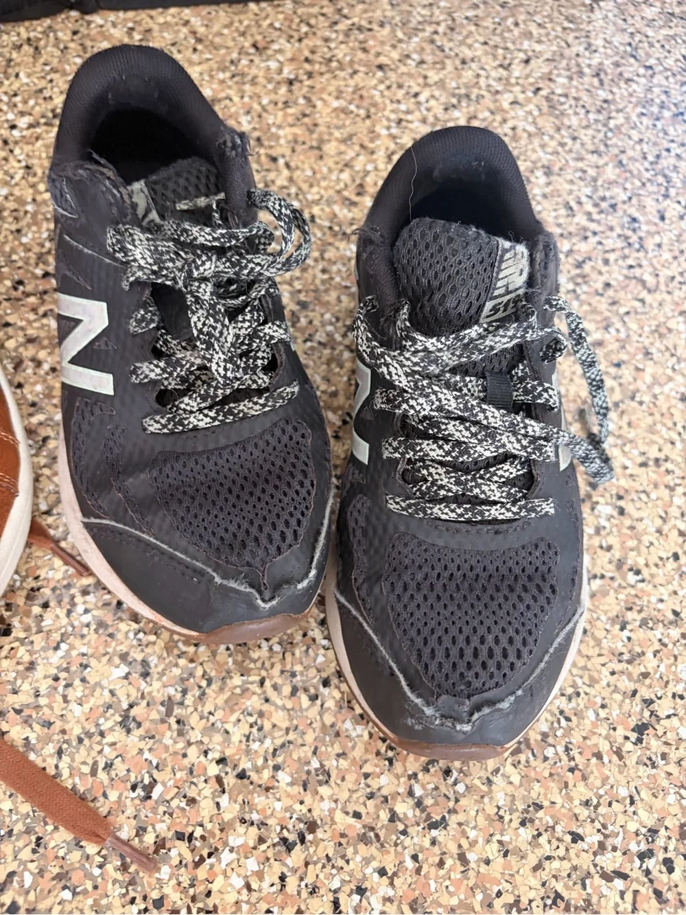 New Balance Kids Brown Lace-Up Sneakers